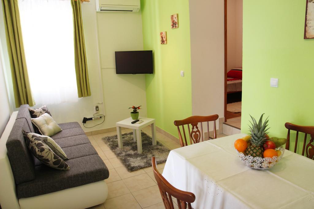 Apartmani Strada Kastela Exterior photo