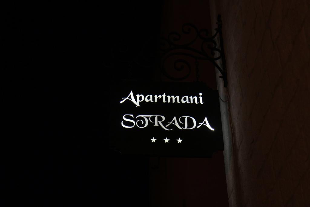 Apartmani Strada Kastela Exterior photo